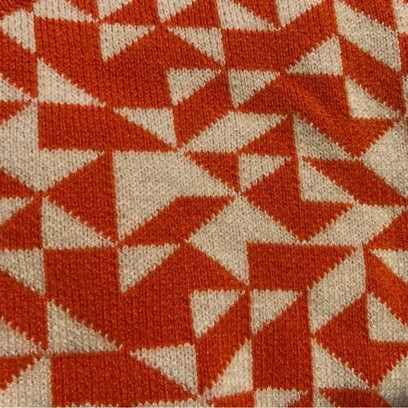 Future Collective 3X NWTgsold out! Rare  Orange and White Crop Top - Picture 7 of 7